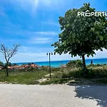 Geoponika Seaview Retreat *