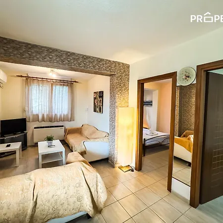 Geoponika Seaview Retreat Apartment